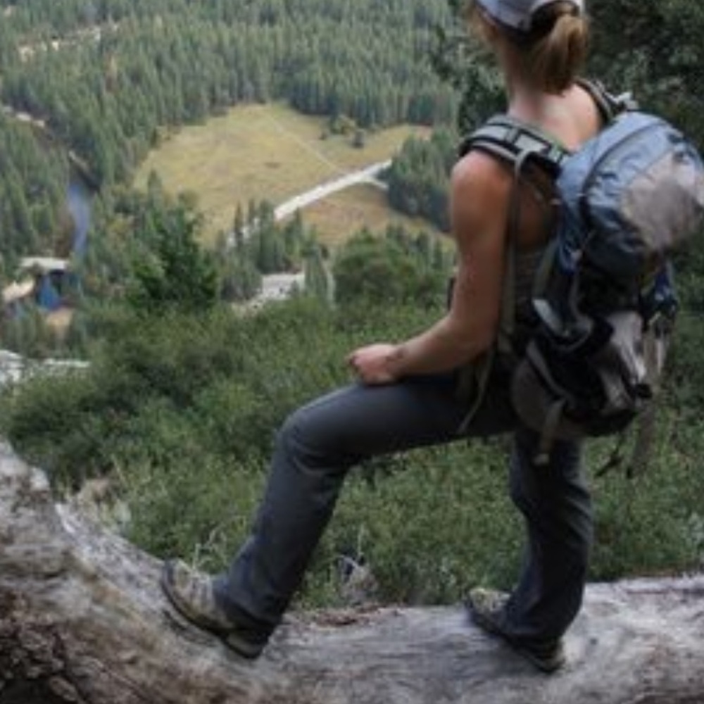Patagonia Simple Guide Pants in Black, size Small